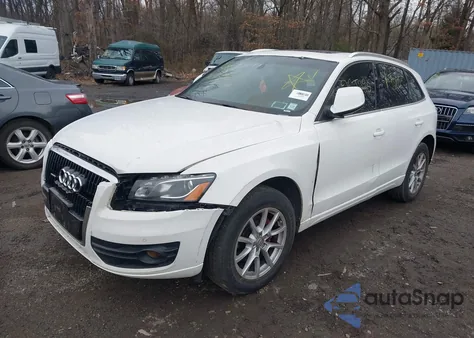 2010 Audi Q5 3.2 Premium z USA, uszkodzony, nr VIN WA1LKAFP8AA032170